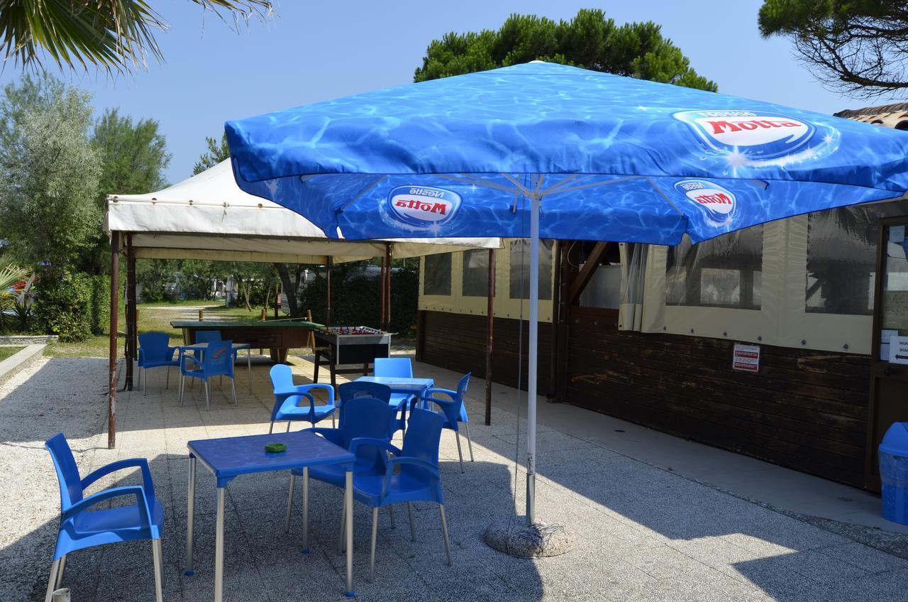 Camping La Pineta ปอร์โตเรกานาติ ภายนอก รูปภาพ